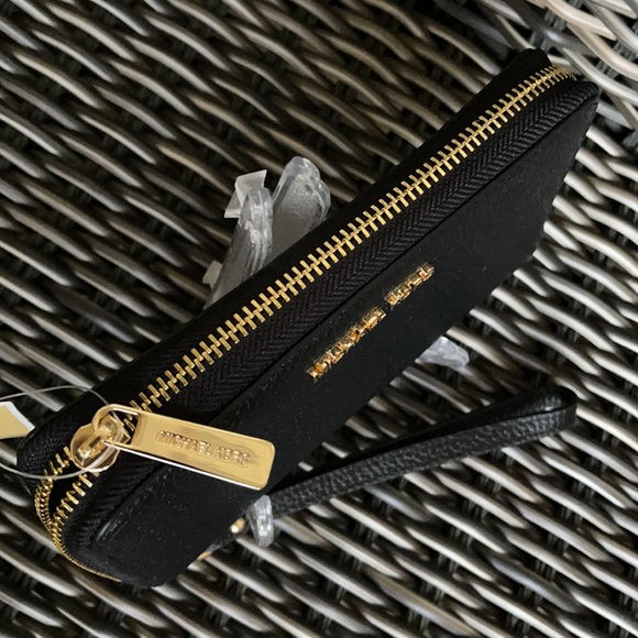 Michael Kors Jet Set Travel Lg Flat Multifunctional Phone Case-Wristlet-Wallet - Picture 13 of 16